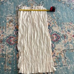 Elegant Crinkled sSide-slit Midi Cream Maxi Dress